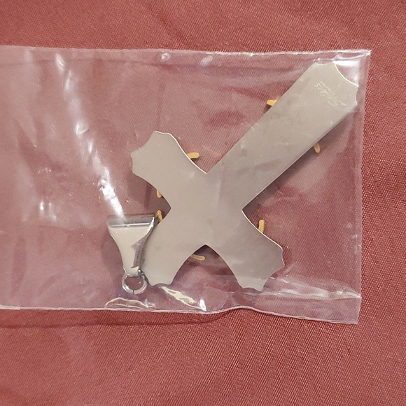 Spikes Stainless Steel Cross - Picture 2 of 3